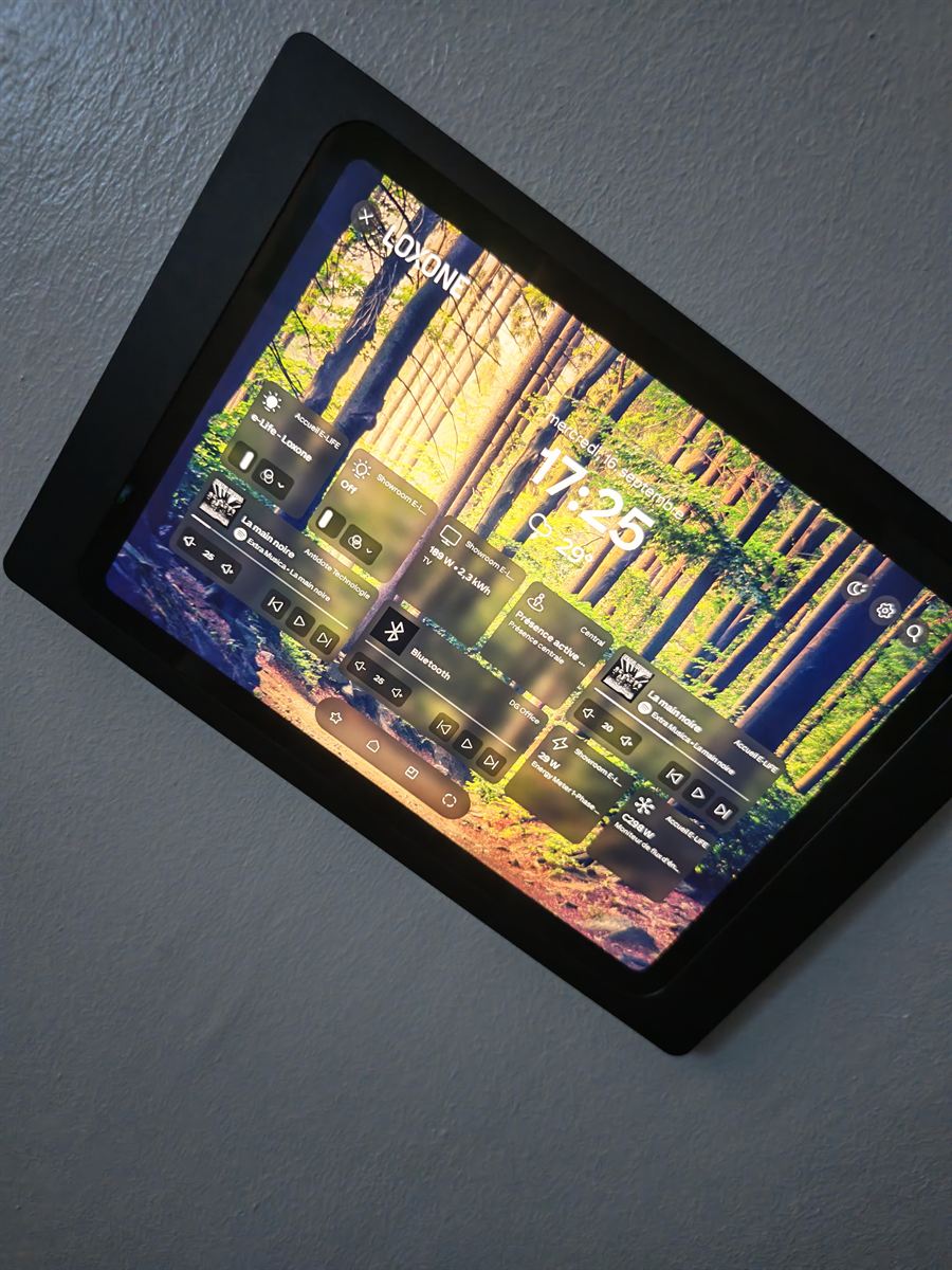 Tablette murale de pilotage Loxone